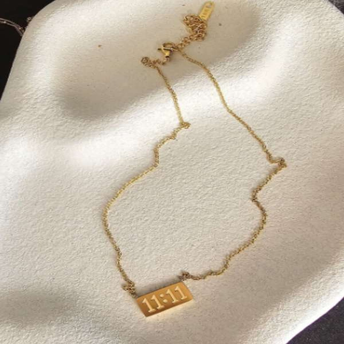 Angel Number 11:11 Engraved Golden Chain Necklace