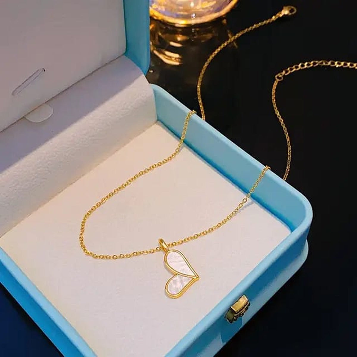 Anti Tarnish Heart pendant chain for girls