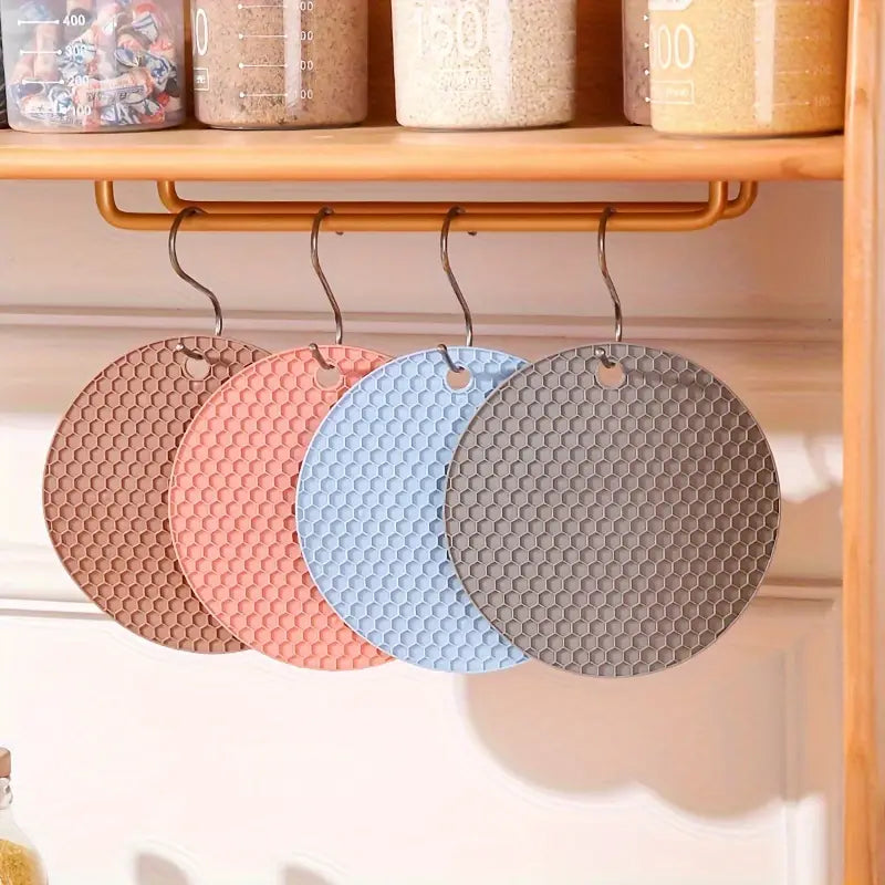 (Pack of 2) Silicone Rubber Heat Resistant Non Slip High Temperature Easy To Clean Table Mats with Hanging Hole For Pots