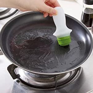 Cooking Oil Dispenser With Barbeque Brush
