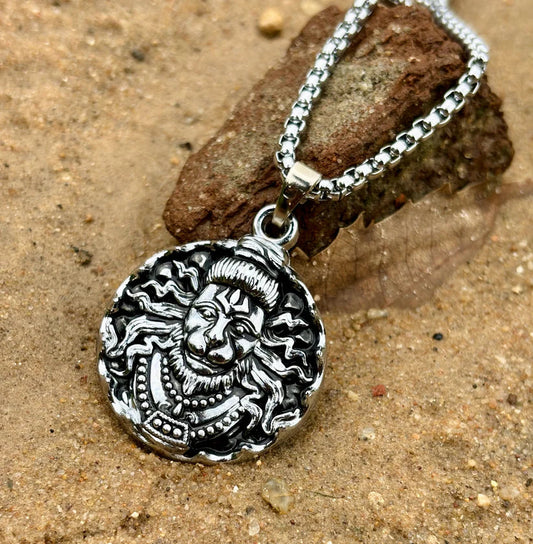 🔥 Divine Protection: Hanuman Ji Face Locket with Silver Plated Chain 🏹✨