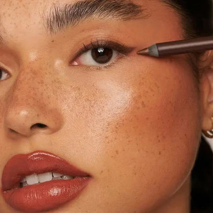 💥Waterproof eyeliner 2 in 1 (buy 1 get 1 free, limited edition) 💥